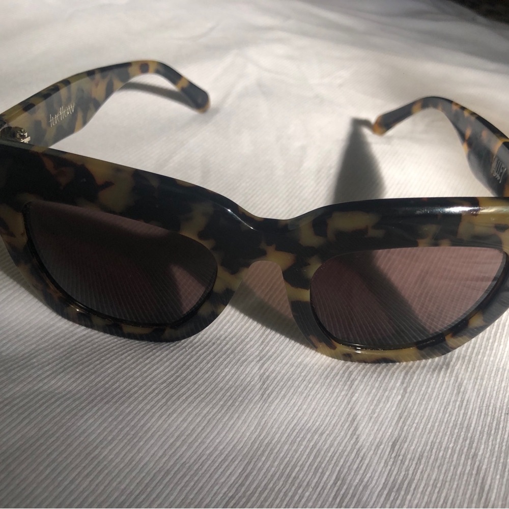 Valley Eyewear Sunglasses - Picture 2 of 6